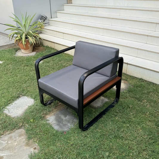 Atis 1 Seater Aluminium Outdoor Patio Sofa