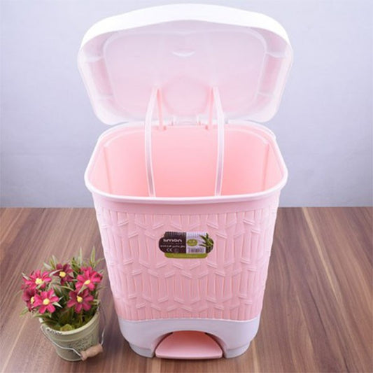 Durable 18L plastic dustbin with compact dimensions, perfect for home or office waste disposal.